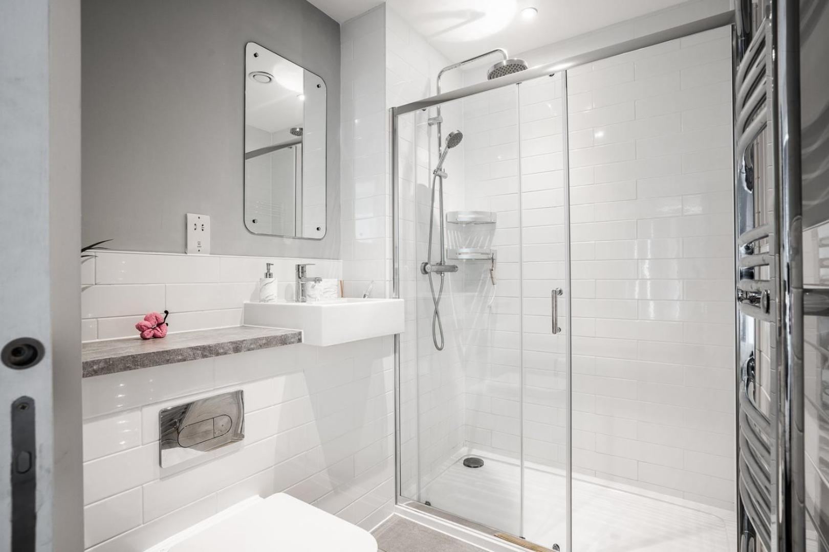 Guestready - Modern Near World Museum